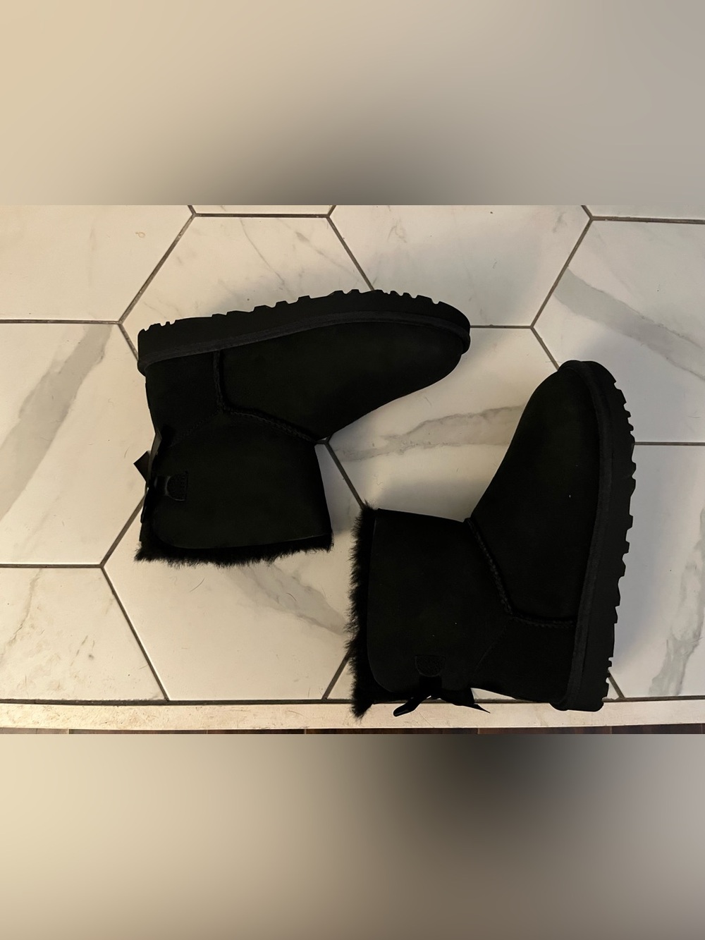 UGG Black Short Shearling Boot. Mini Bailey bow. - Picture 7 of 9